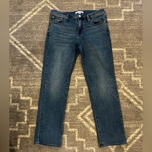 Lucky Brand Mid-Rise Straight Leg Dark Wash Jeans. Sz 12/31